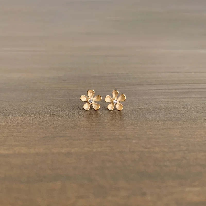 Minimalist Drop Earrings with Simplicity -Big Flower Stud Earrings with Diamonds