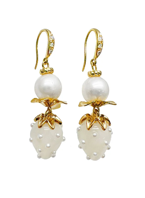 African Drop Earrings with Culture -Freshwater Pearls with White Strawberry Earrings JE031