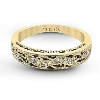 Women’s rings with starburst sapphire for radiance -Anniversary Ring in 18k Gold with Diamonds