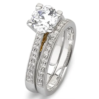 Women’s rings with matte silver for understated -Wedding Set in 18k Gold with Diamonds