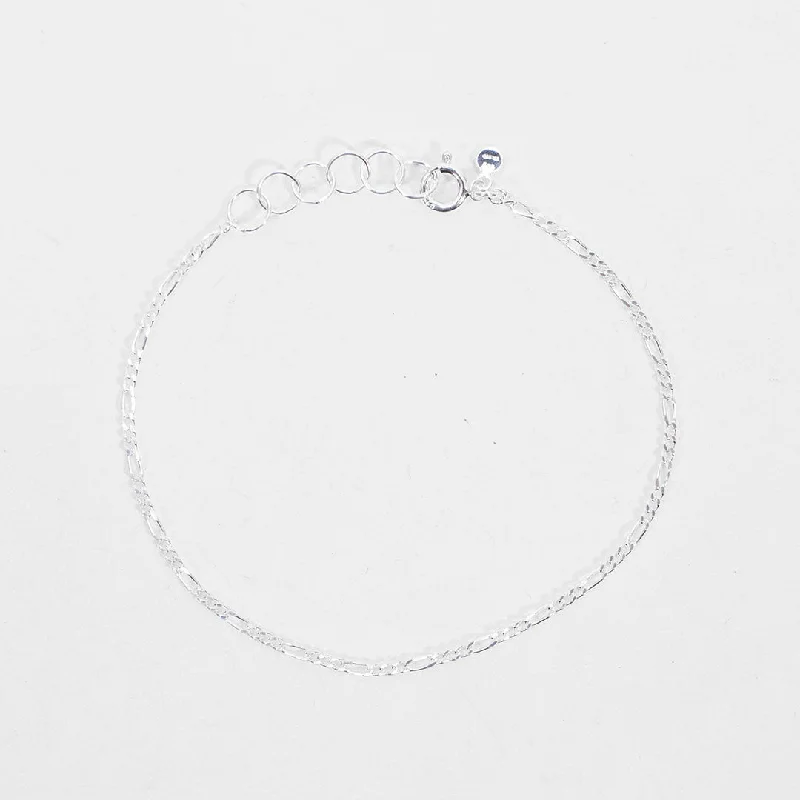 Silver bangle bracelets with hammered textures for a rustic and modern finish-Fine Silver Figaro Chain Bracelet