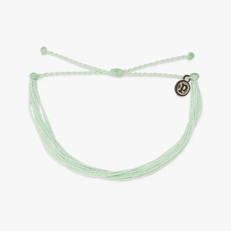 Best bangle bracelets with stacked designs for a trendy and fashionable look-Pura Vida Bracelet Bright Solid One Size